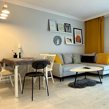 Apartamento Kepa Mieszczanska Spacious By Bookinghost