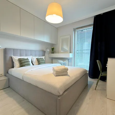 Kepa Mieszczanska Spacious By Bookinghost فروتسواف